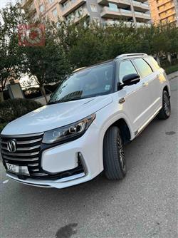 Changan CS95